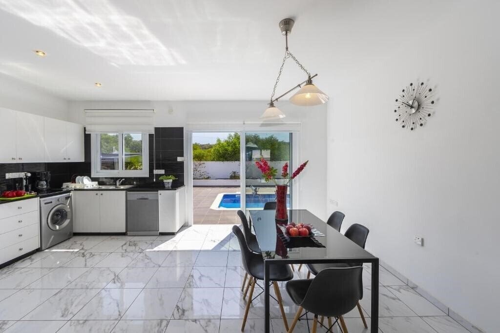 Изображение Villa Hollywood 3*