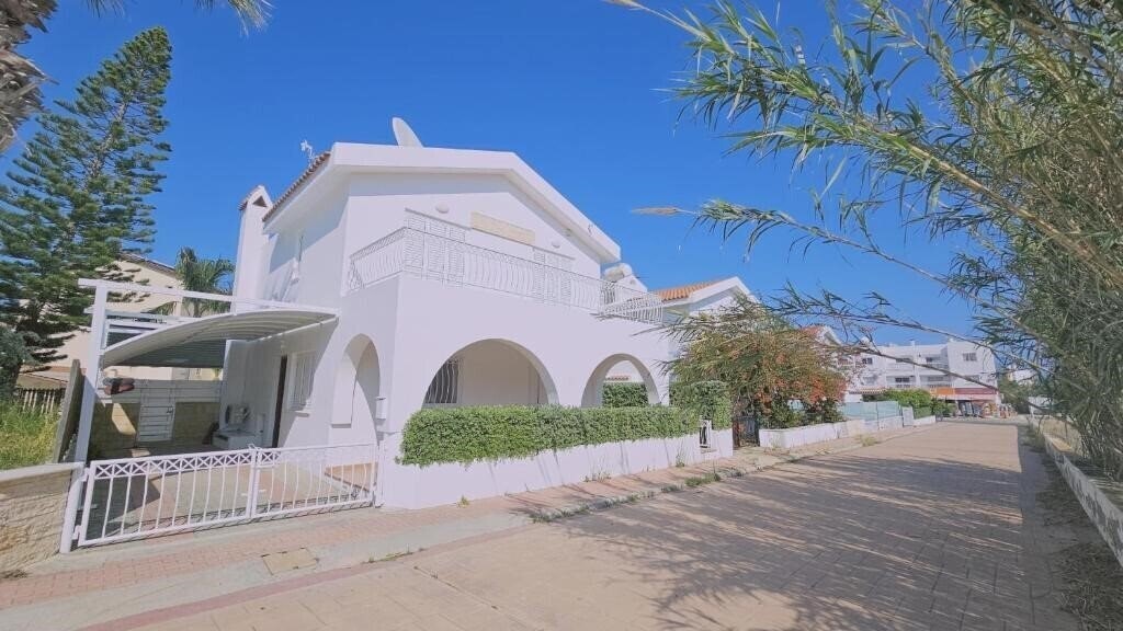 Фото Villa Princess 3*