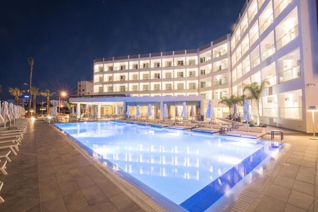 Hotel Evalena Beach Hotel 3*