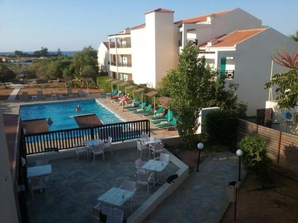 Fotografii Harrys Hotel 3*