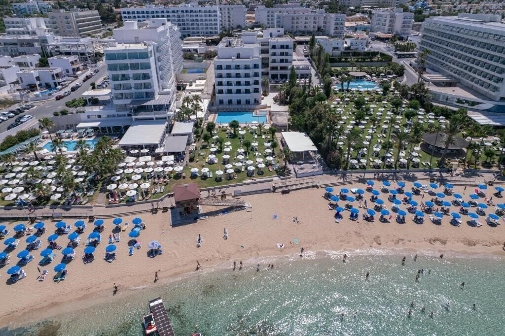 Hotel Iliada Beach 4*