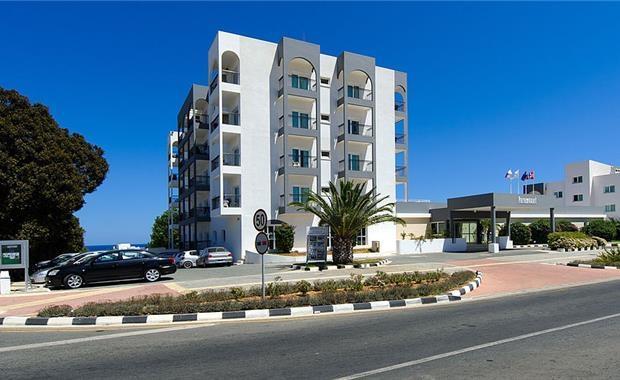 Изображение Paramount Apts 3*