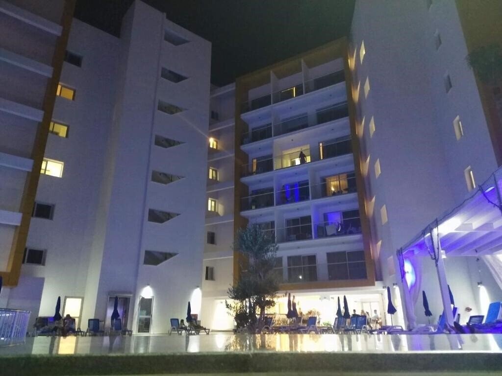 Imaginea Captain Pier Hotel Apartments 3*