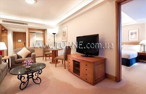 Hotel Harbour Grand Kowloon 4*