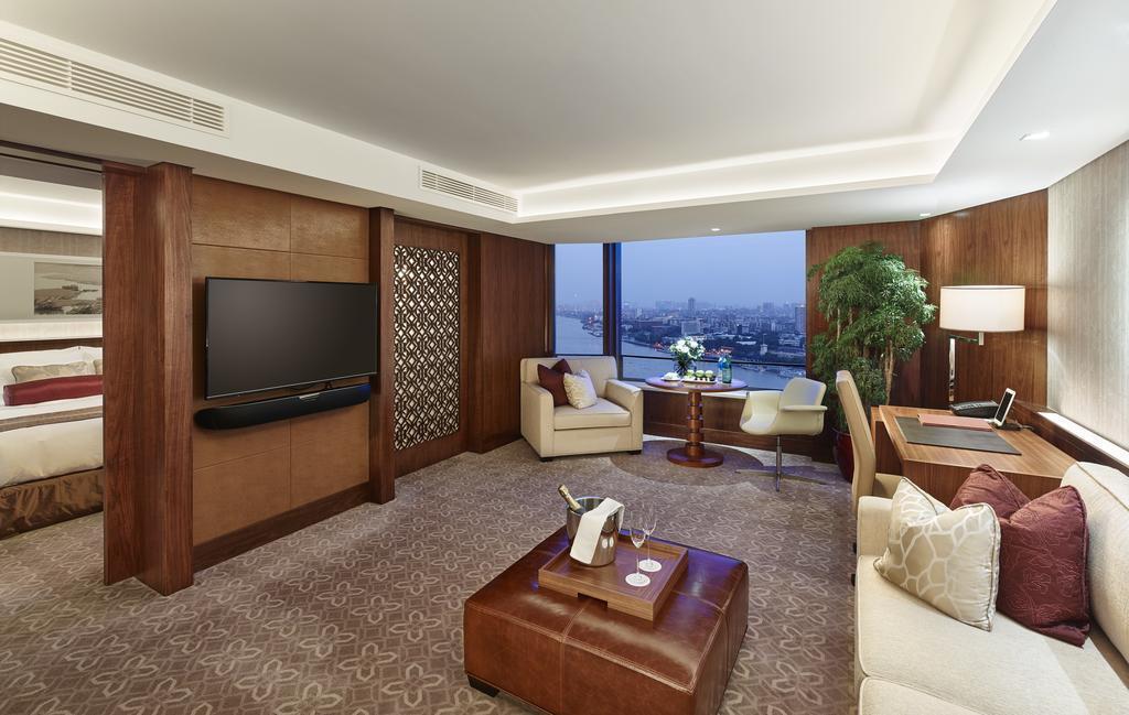 Imaginea White Swan 5*