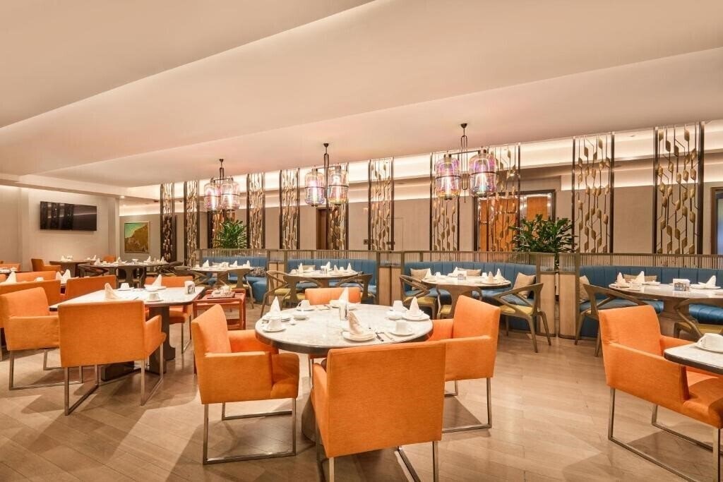 Imaginea Four Points by Sheraton Guangzhou 5*