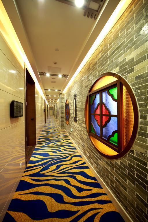 Imaginea Landmark Hotel Canton 4*