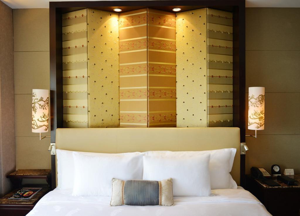 Imaginea Garden Hotel Guangzhou 5*