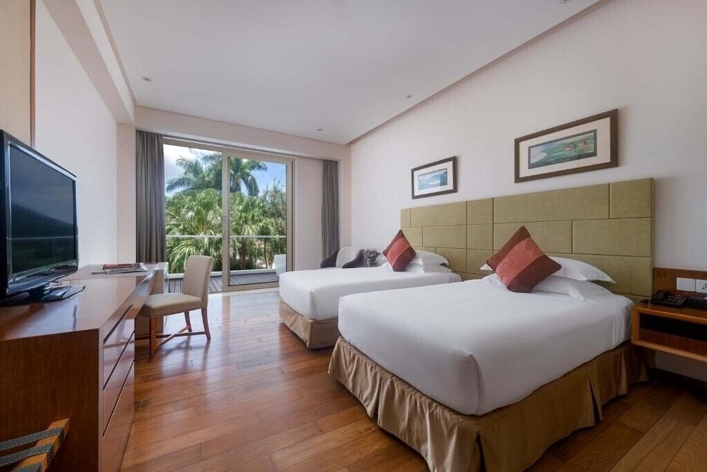 Фото Mingshen Golf & Bay Resort Sanya 5*