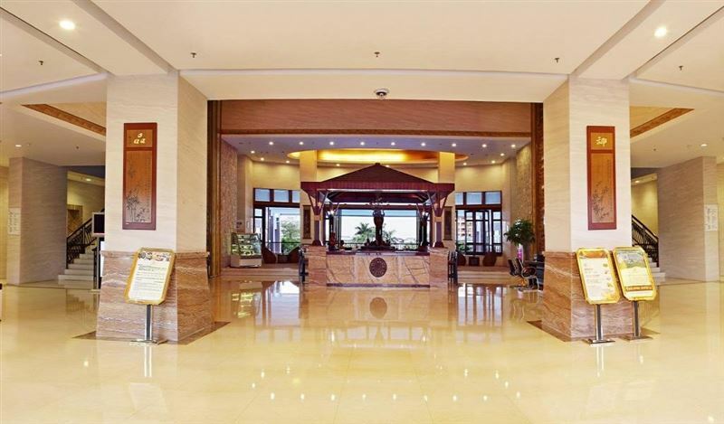 Fotografii Golden Sunshine Hotspring Resort 4*