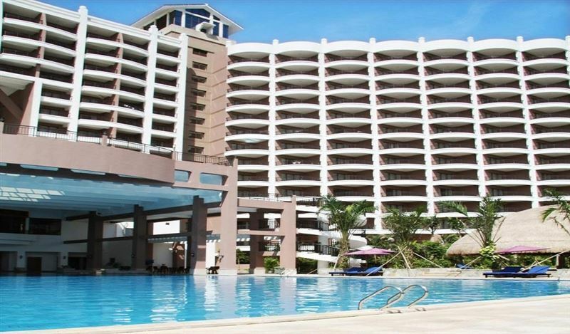 Imaginea Golden Sunshine Hotspring Resort 4*