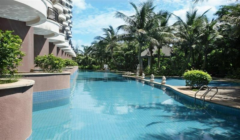 Imaginea Golden Sunshine Hotspring Resort 4*