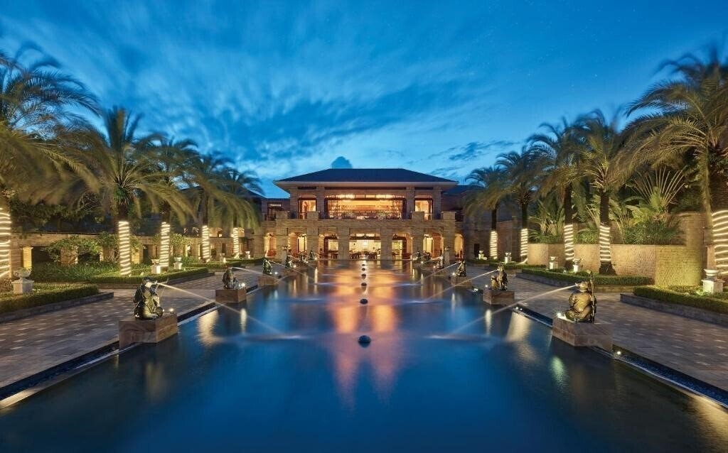 Hotel Sanya Haitang Bay Wanda Reign Villa Resort 5*