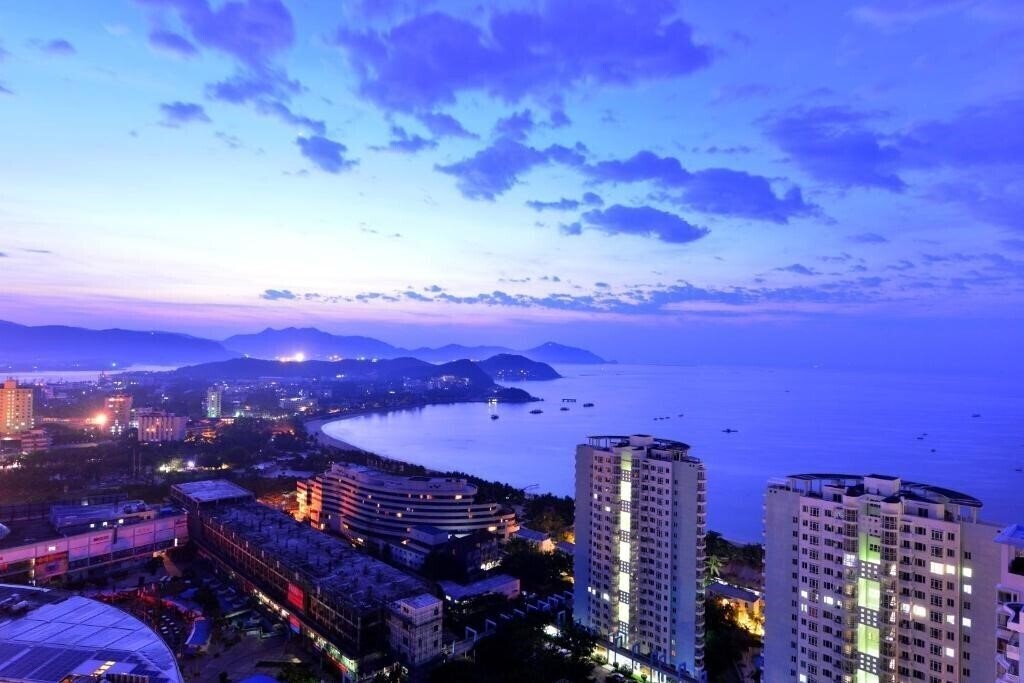 Отель Barry Boutique 5*