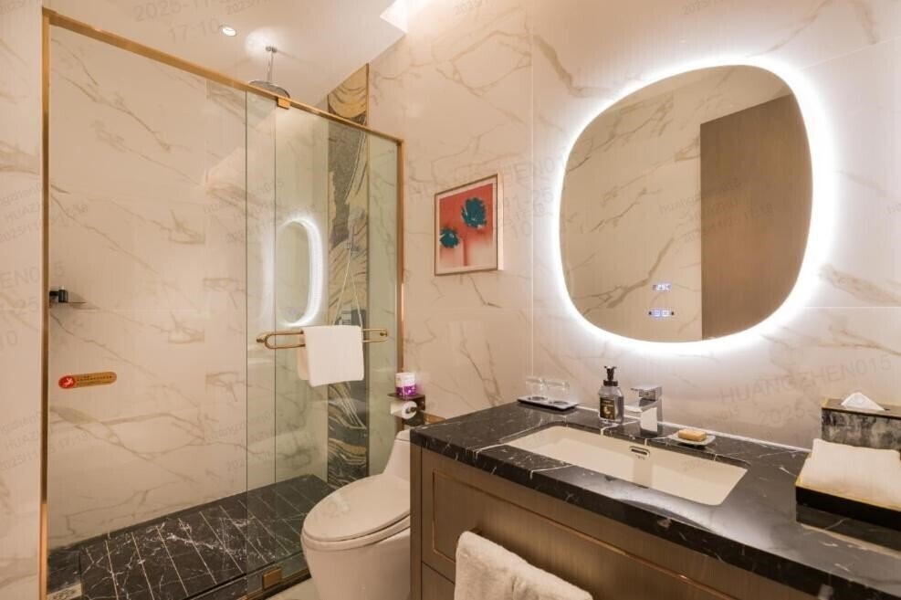 Изображение Beijing Tiananmen Wangfujing Meilun Hotel 4*