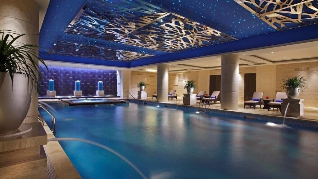 Фотография Lake View Hotel 5*