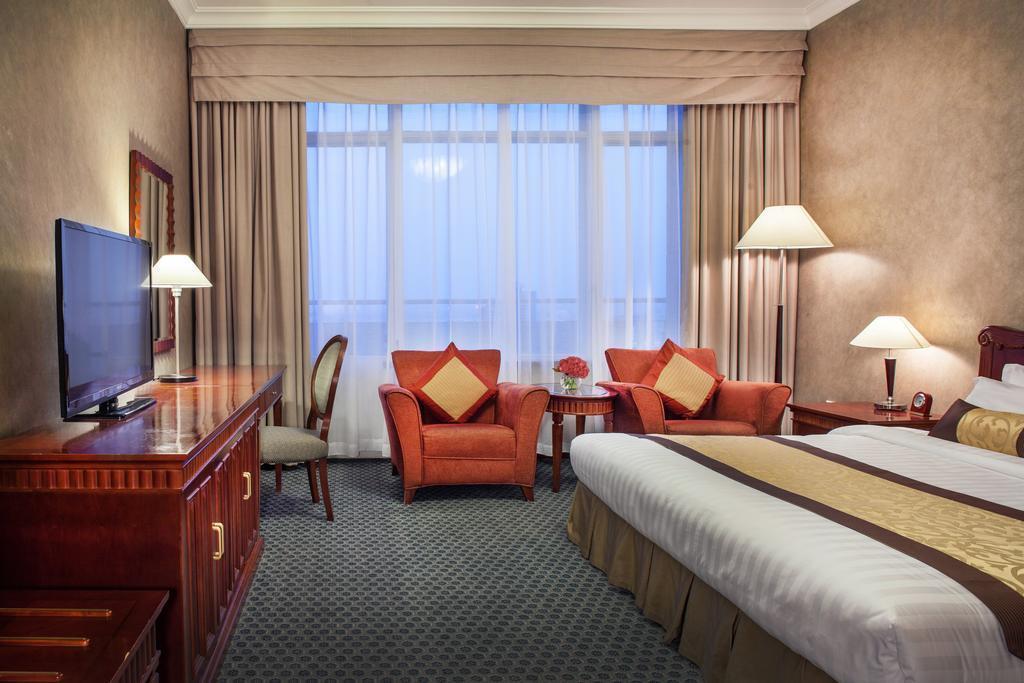 Фото Beijing Hotel 5*