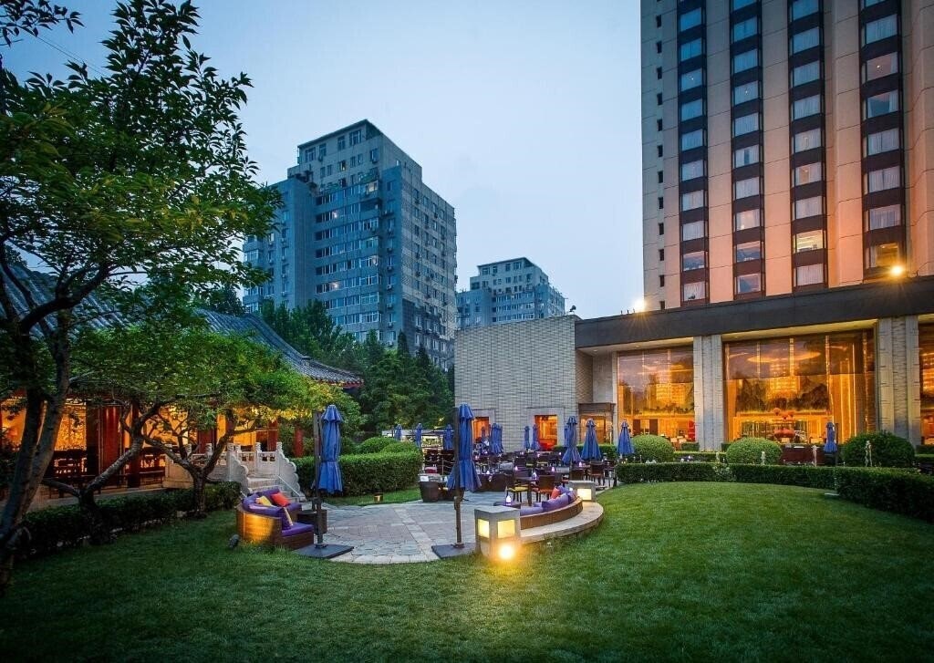 Imaginea Shangri La 4*