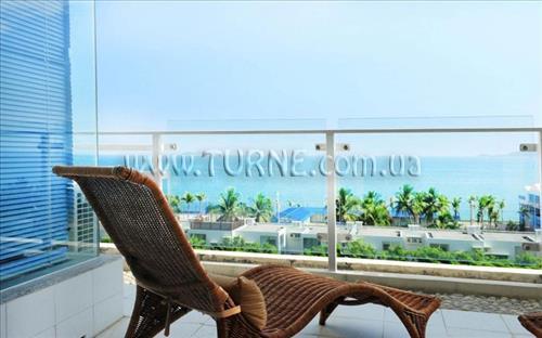 Отель HaiNan Airline Resort 5*