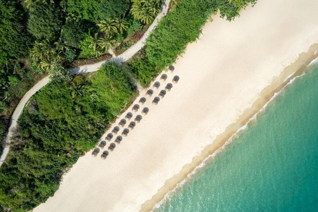 Fotografii Hualuxe Sanya Yalong Bay Resort 5*