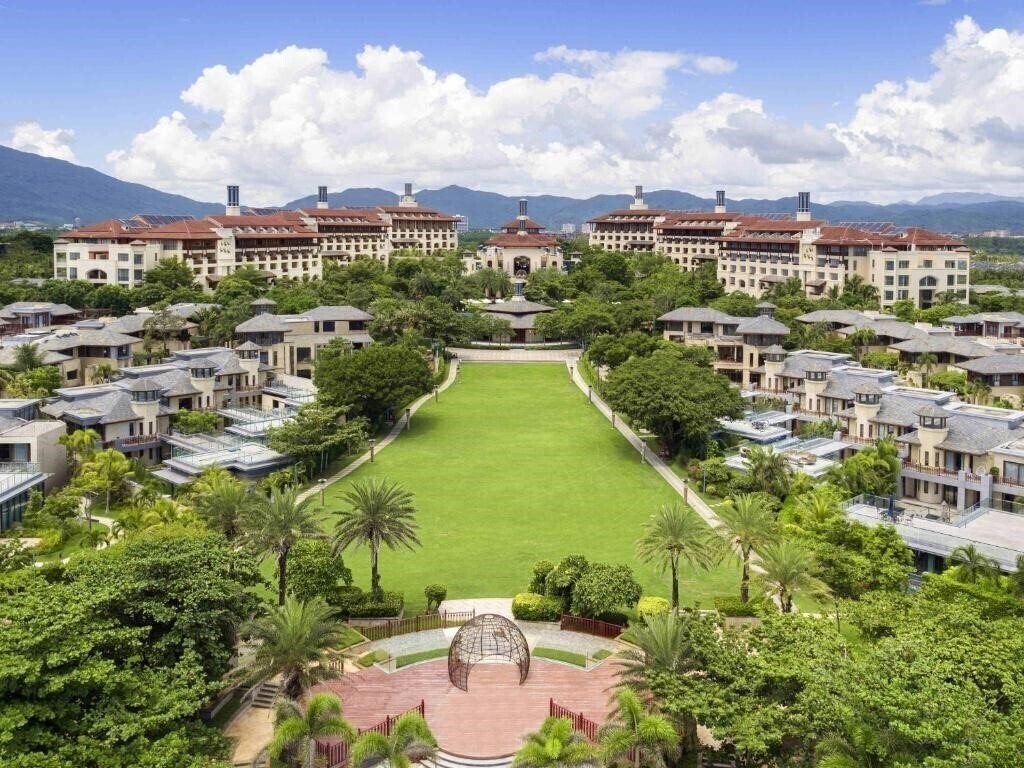 Imaginea Fairmont Haitang Bay 5*