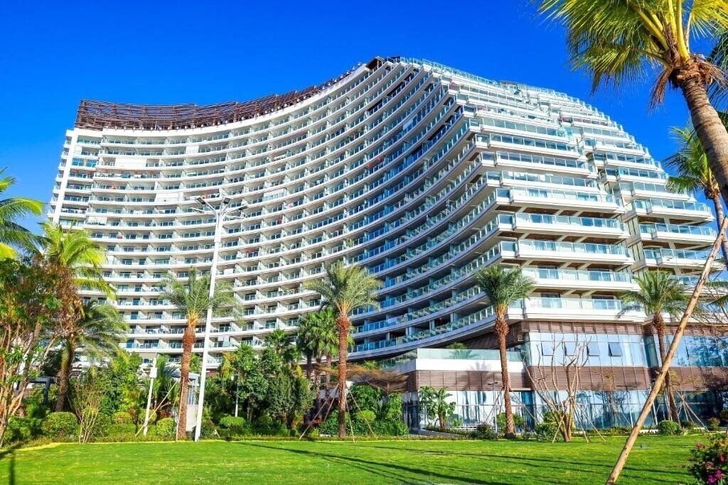 Фото Tiancheng Central Coast Seaview Hotel 5*