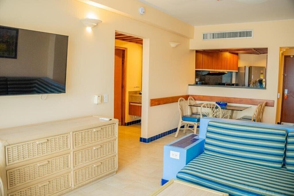 Imaginea Zuana Beach Resort 4*