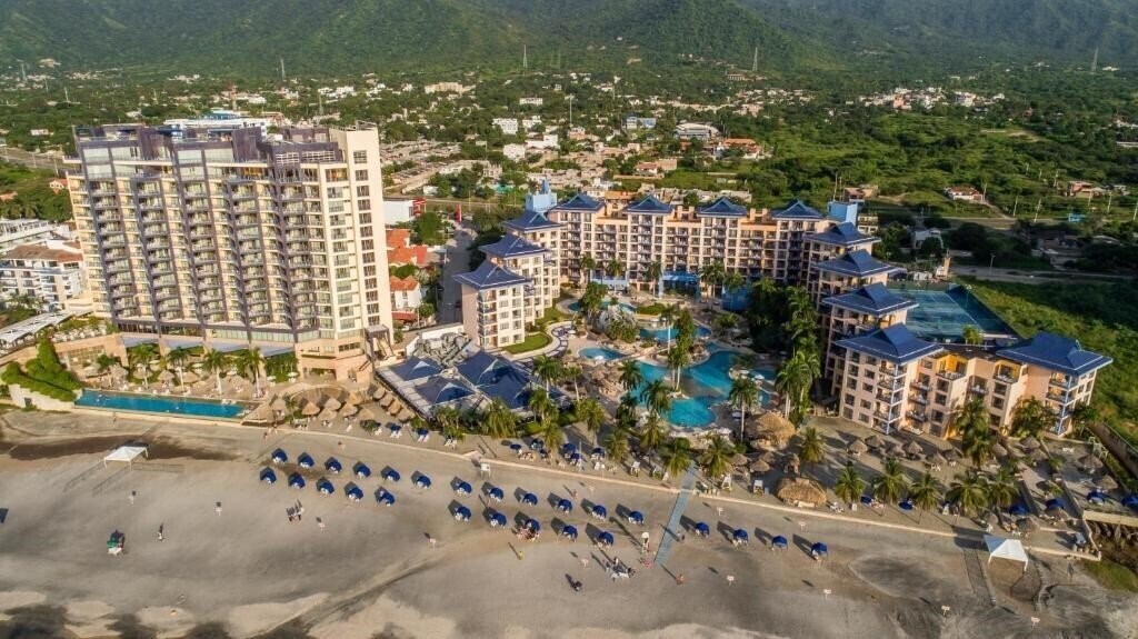 Hotel Zuana Beach Resort 4*