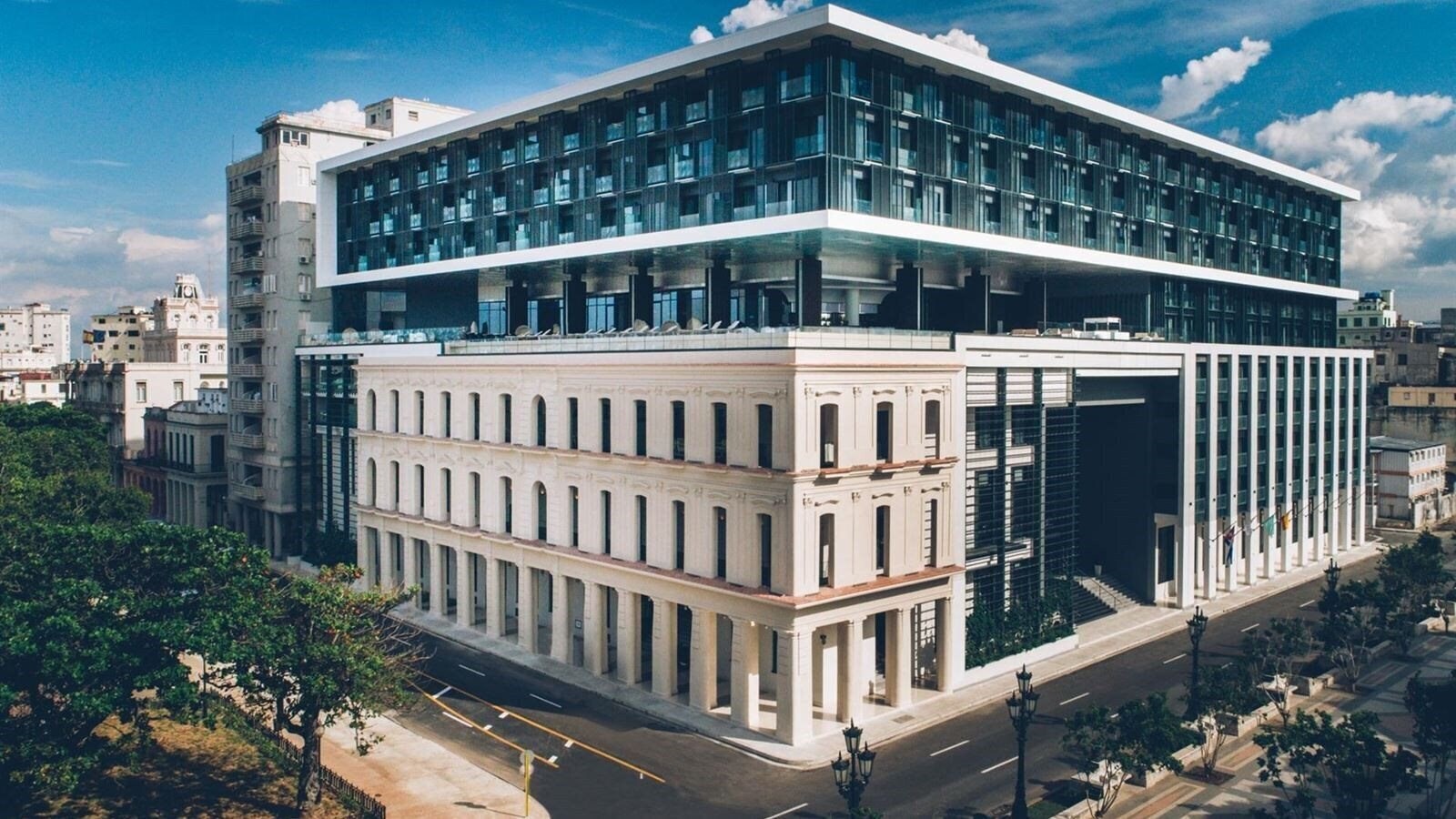 Отель Iberostar Gran Hotel Packard 5*