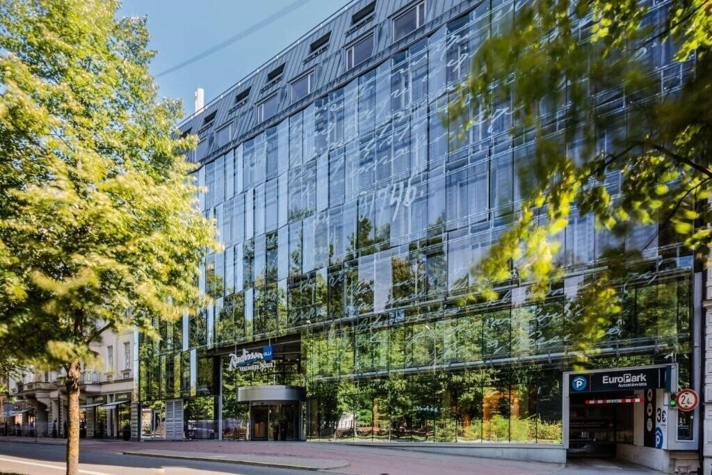 Отель Radisson Blu Elizabete (ex. Reval Hotel Elizabete) 4*