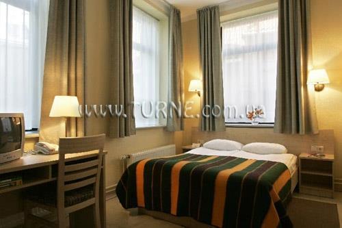 Отель Kolonna Hotel Brigita 3*