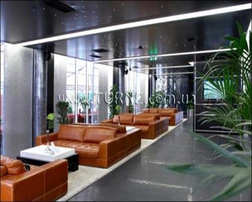 Imaginea Royal Square Hotel & Suites 5*