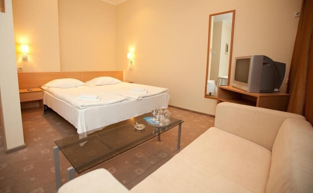 Imaginea Toss Hotel 3*