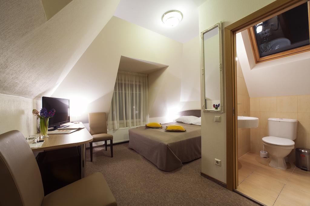 Fotografii Dzintars 3*