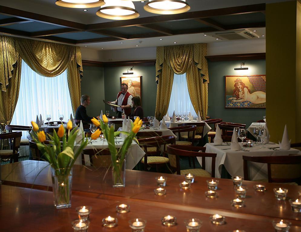 Fotografie Violeta 4*