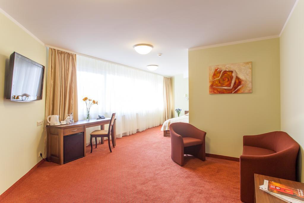Отель Air Inn 3*