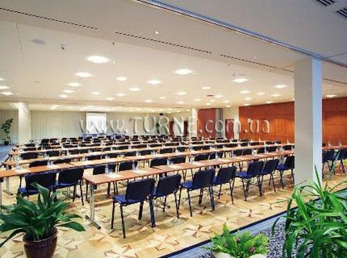 Imaginea Crowne Рlaza 4*