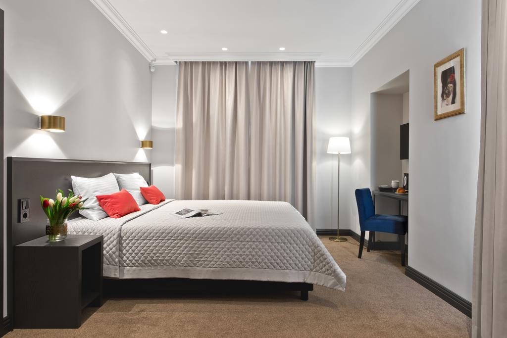 Imaginea 15 Th Avenue 3*