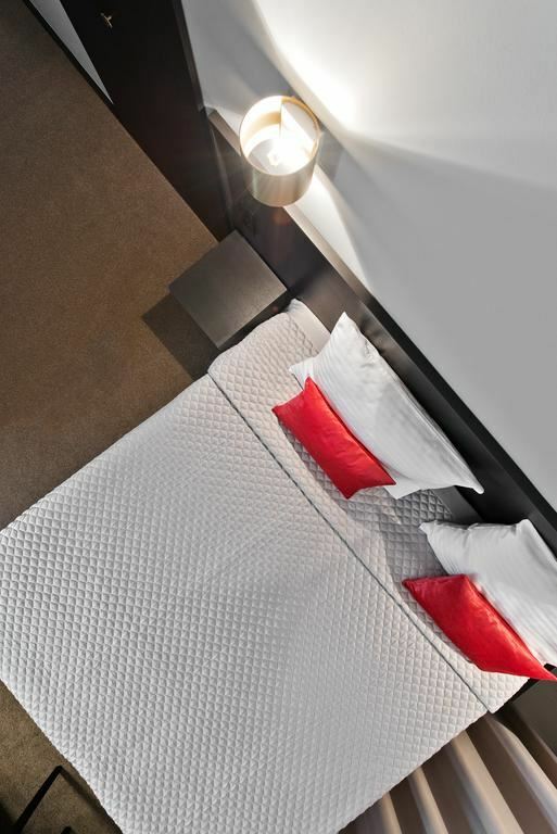 Imaginea 15 Th Avenue 3*