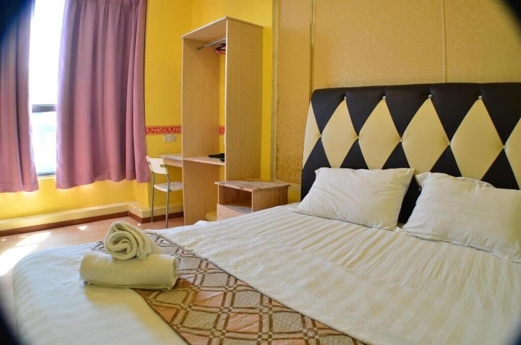 Fotografii Ev World Hotel Sg Besi 2*