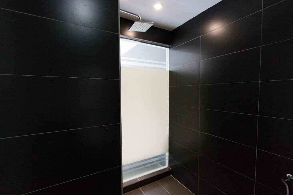 Фотография Hotel 99 Pudu 3*