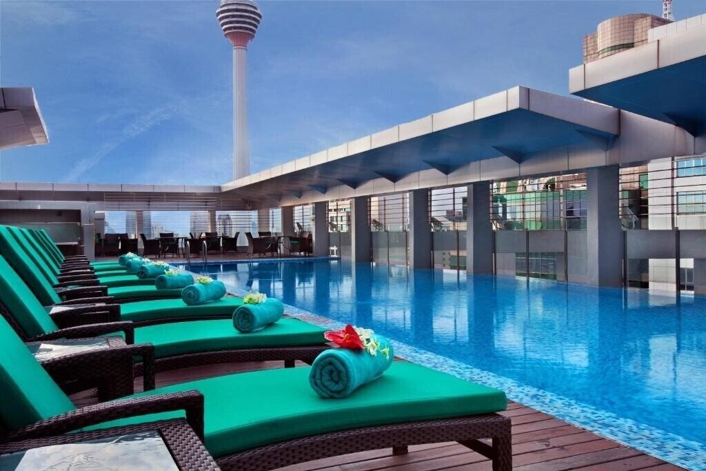 Фотография Parkroyal Serviced Suites Kuala Lumpur 5*