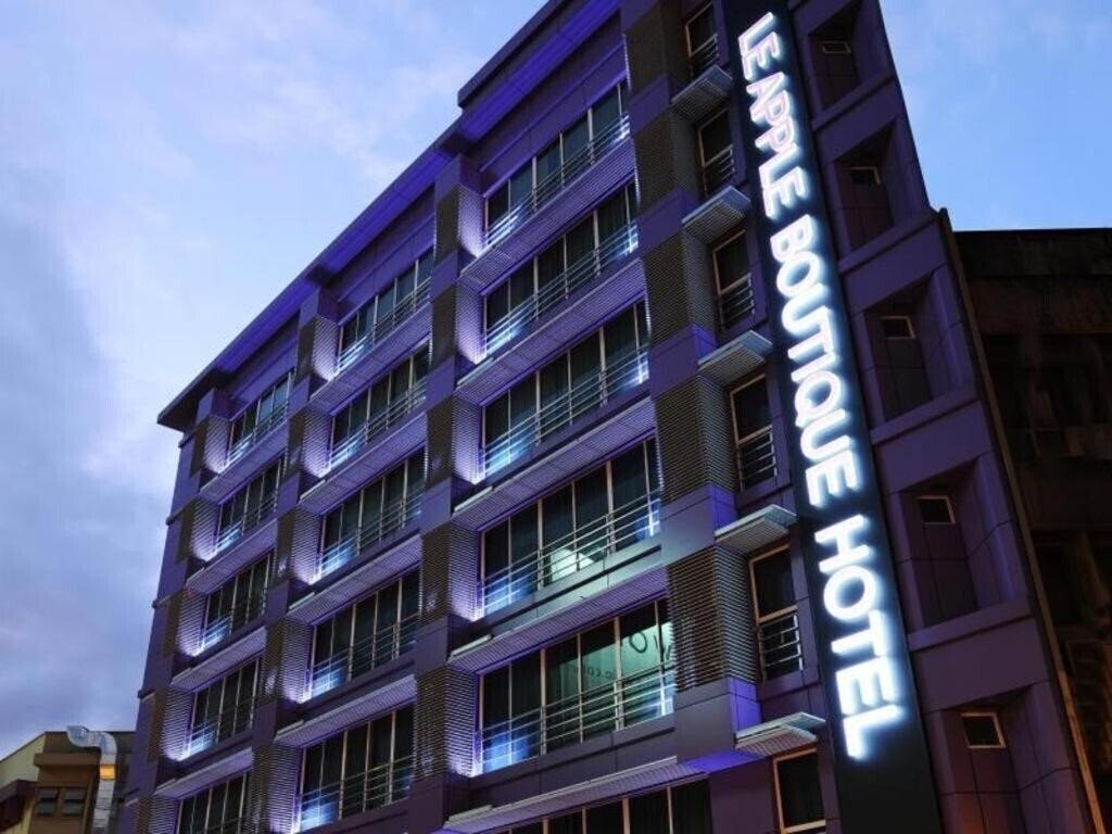 Отель Le Apple Boutique Hotel 4*