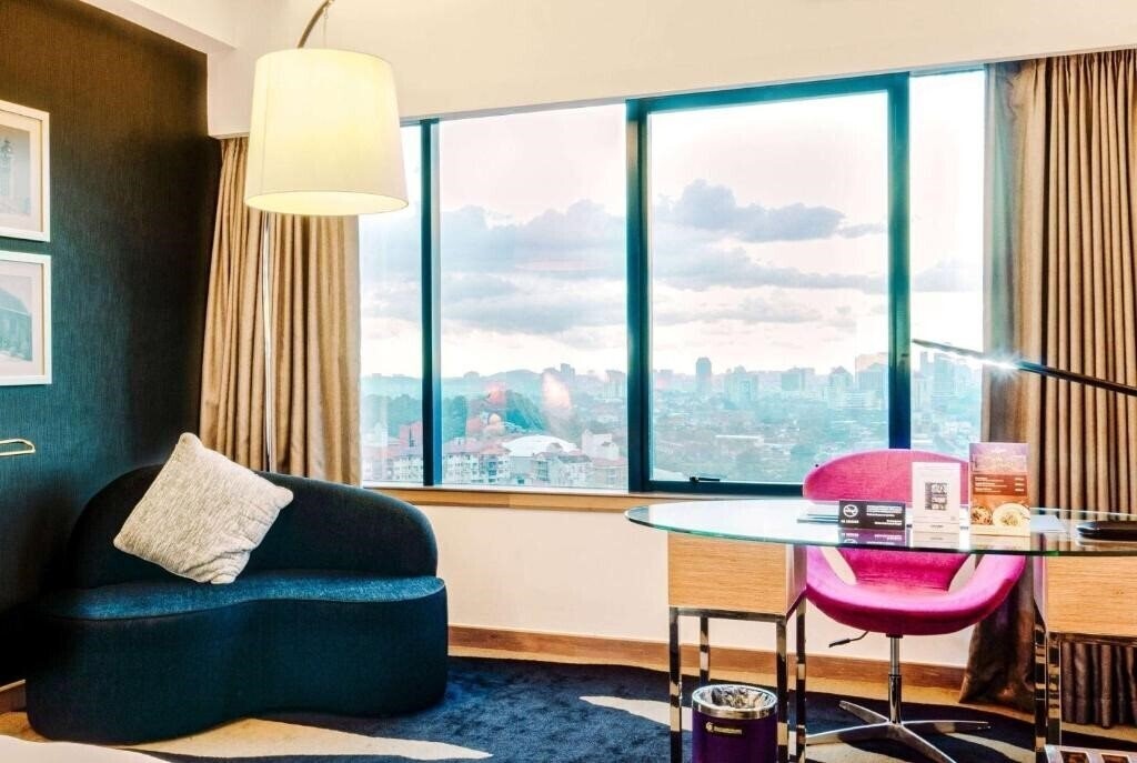 Imaginea Wyndham Grand Bangsar Kuala Lumpur 5*