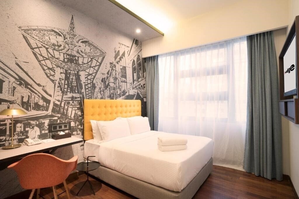Фото Travelodge Chinatown 3*