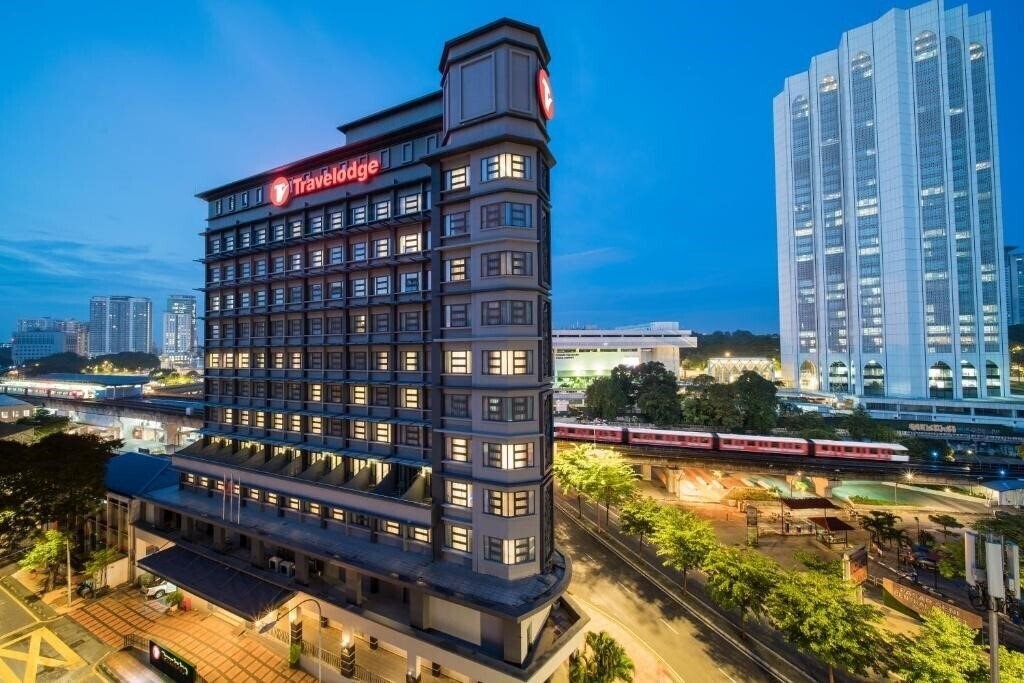 Картинка Travelodge Chinatown 3*