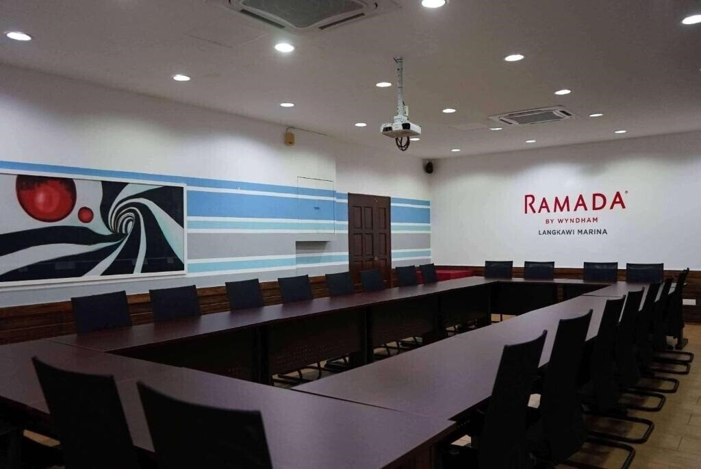Imaginea Ramada By Wyndham Langkawi Marina 4*