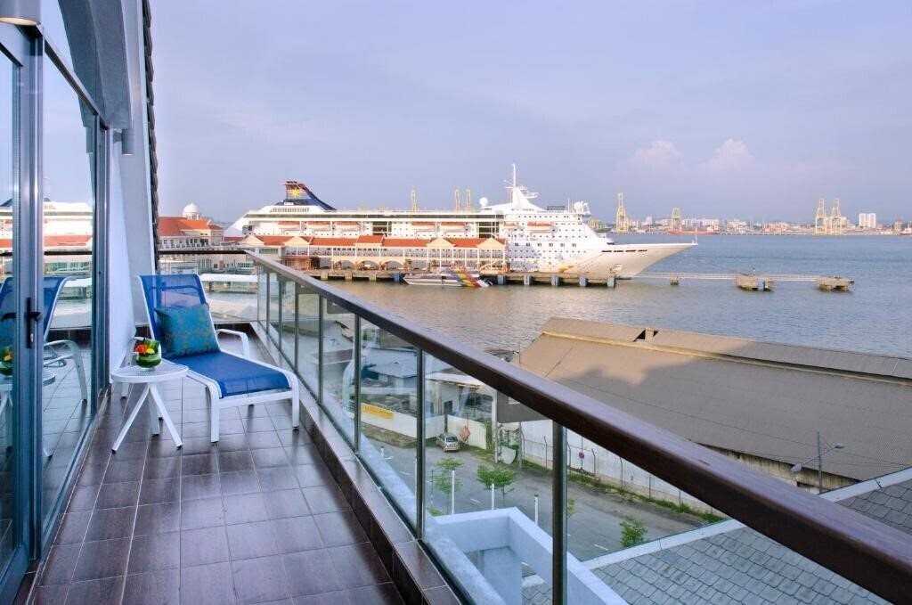 Imaginea The Royale Bintang Penang 4*