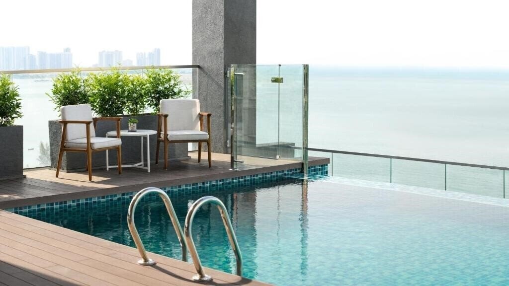 Imaginea Ozo George Town Penang 5*