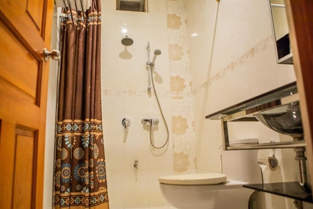 Фотография Charming Holiday Lodge Guest House 4*